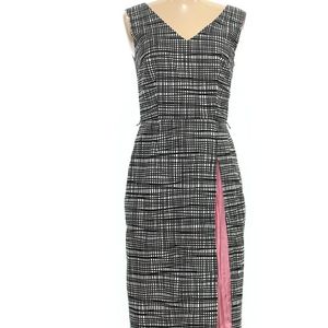 LYLA JARN Dress size 4, grey white and pink